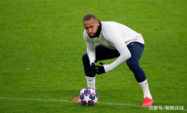 爱游戏体育-广东宏远冠军之夜