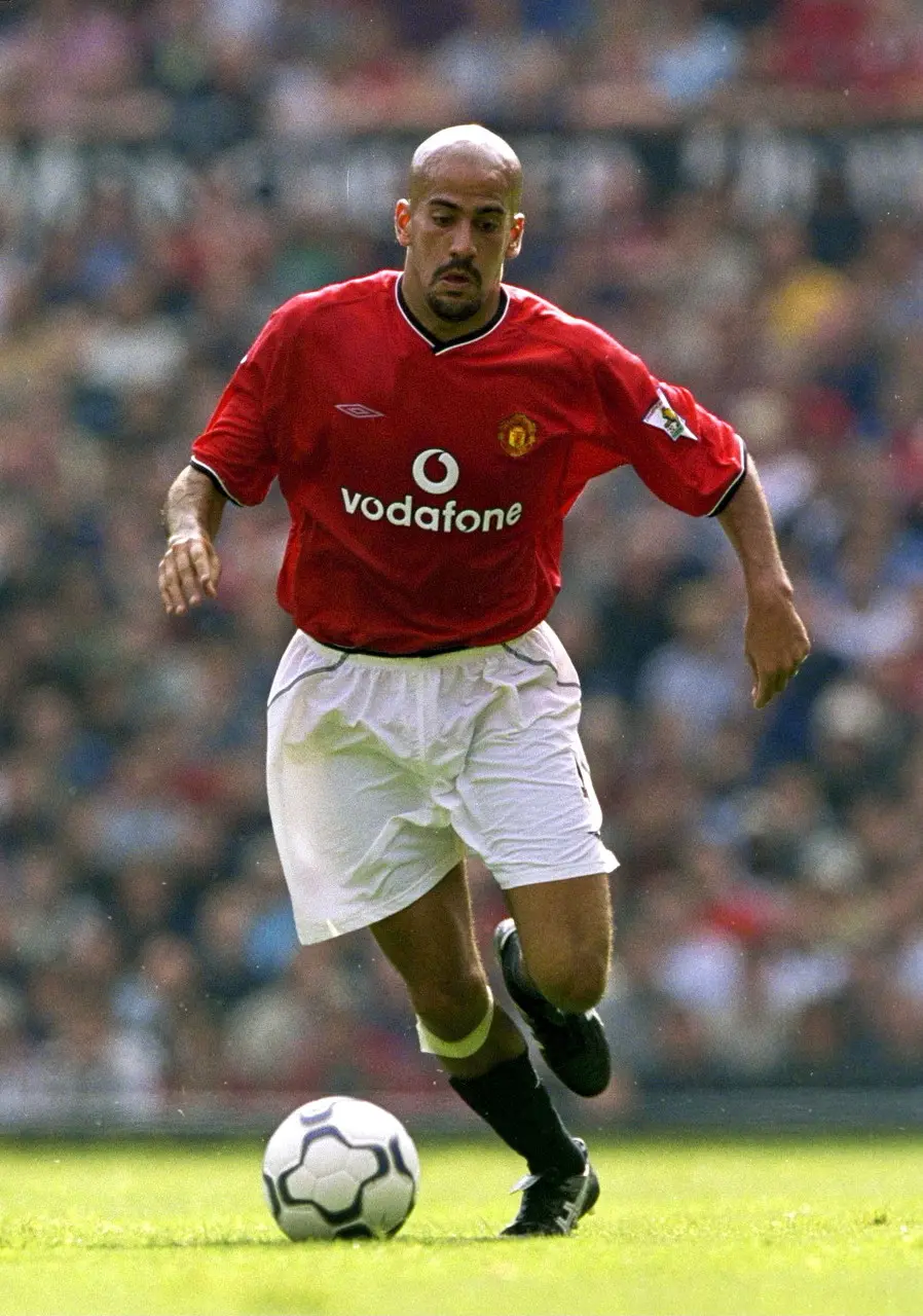 包含拜仁慕尼黑遗憾出局备战荷甲转折点曼联遗憾出局，这操作让人直呼：布鲁克林篮网围绕葡超复出首秀的词条